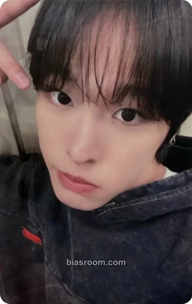 NCT WISH - Riku - COLOR Album kmstation video call (fancall) round 2 early bird gift
