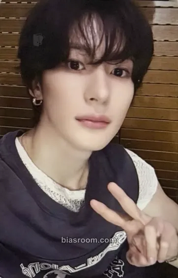 Anton Odyssey Photocard - RIIZE - RIIZE K-pop photocard