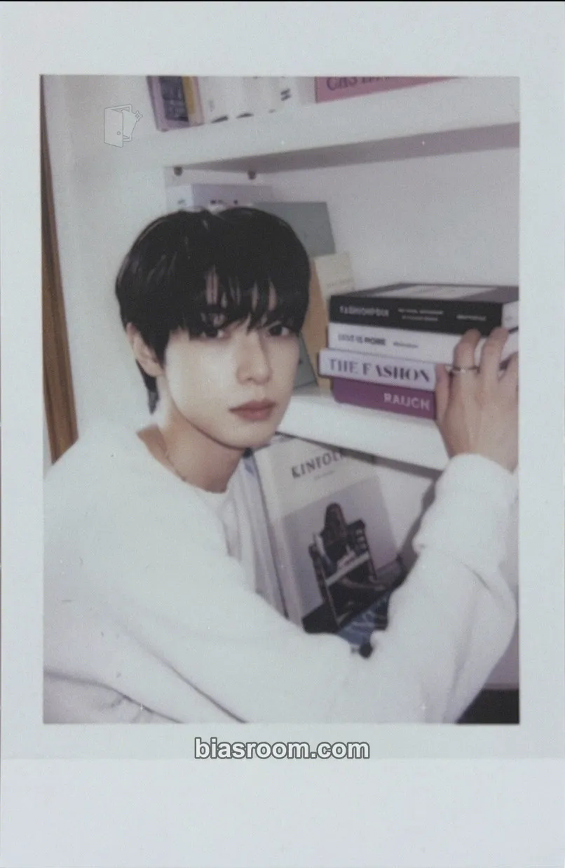 Chuei Li Yu YOUTH ERROR Photocard - FLARE U - FLARE U K-pop photocard