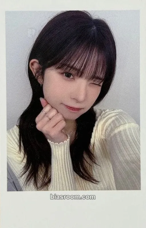 Kotone Beyond Beauty Photocard - tripleS - tripleS K-pop photocard