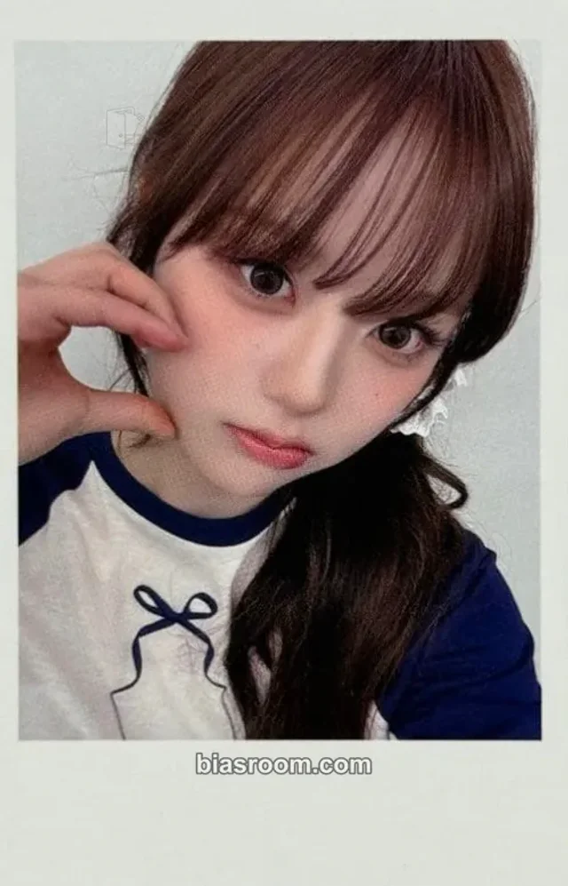 tripleS - Seoah - Beyond Beauty Album jump up round 13 video call (fancall) polaroid 1:1