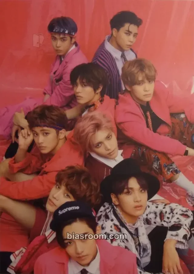 NCT 127 - Mark - Cherry Bomb MD Other postcard postcard set merch inclusion
