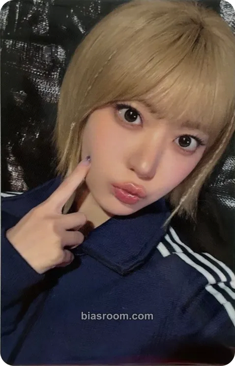 Sakura Sound Coin Album Photocard - LE SSERAFIM - LE SSERAFIM K-pop photocard
