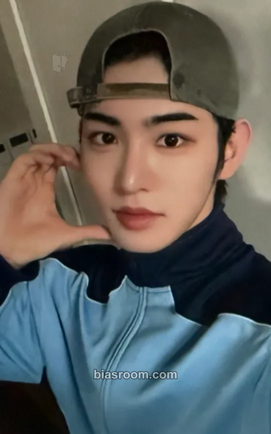 Minje Kick Out, Flip Now! Photocard - KickFlip - KickFlip K-pop photocard