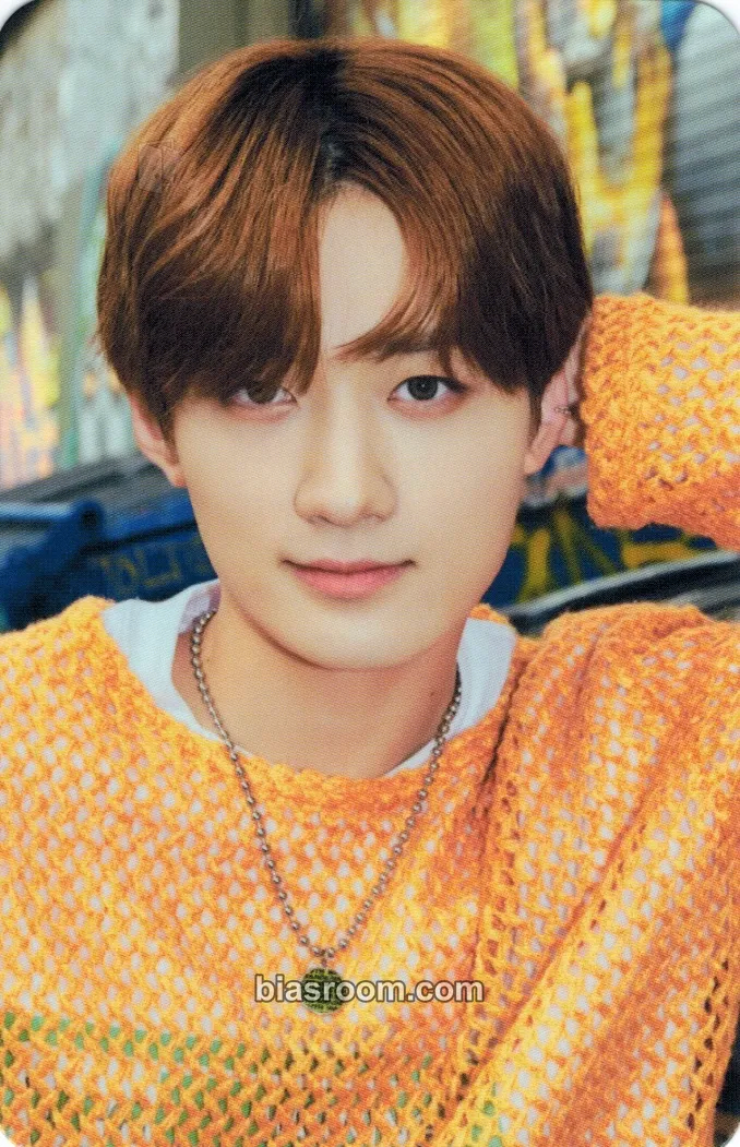 Yongseung 2021 VERIVERY 1st TOUR IN U.S. Photobook Photocard - VERIVERY - VERIVERY K-pop photocard