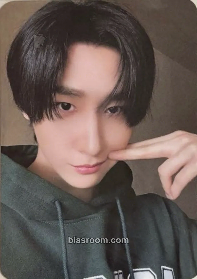I.M 'Monologue' The 10th Anniversary Pop-Up Store Photocard - MONSTA X - MONSTA X K-pop photocard