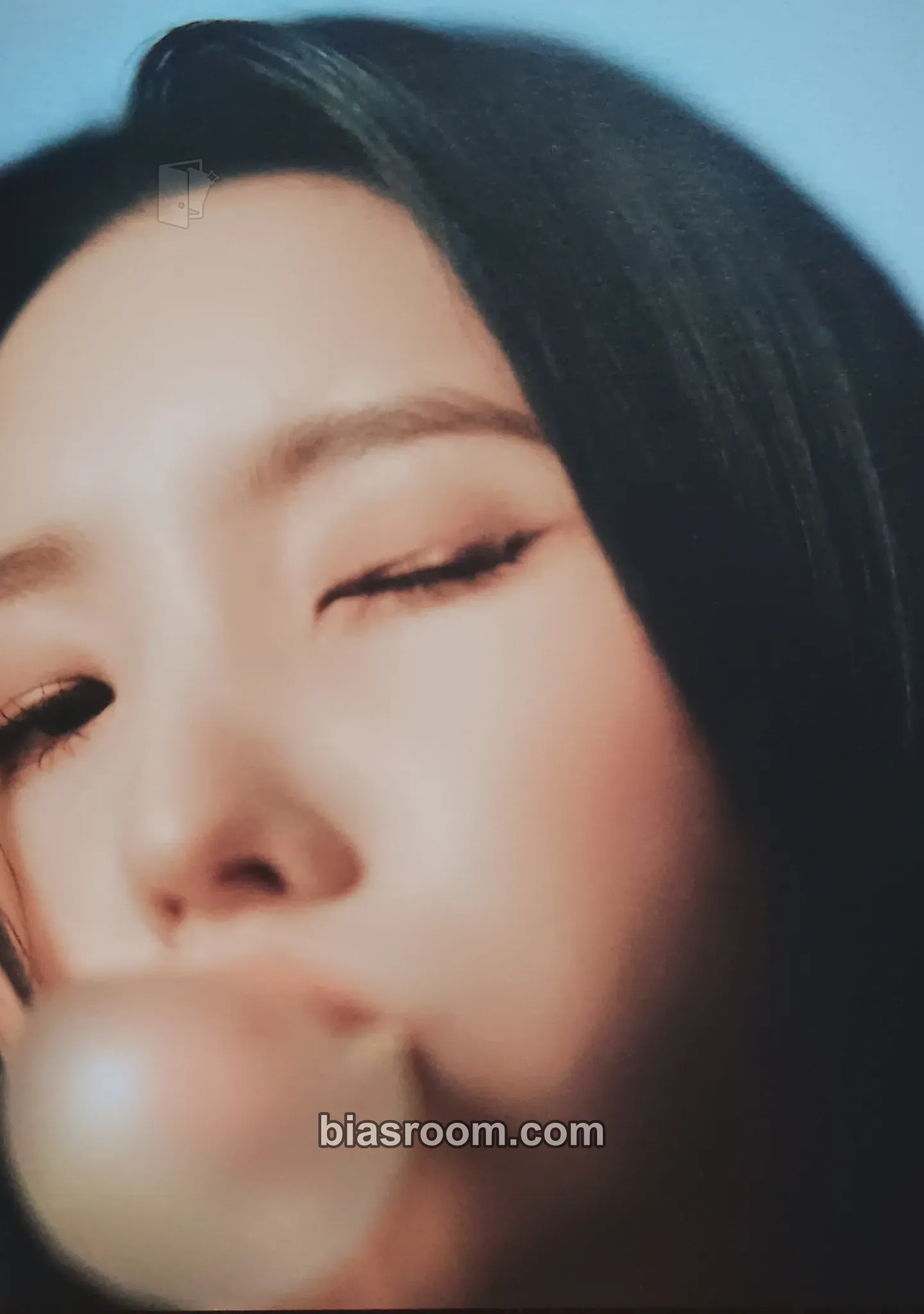 Soyeon HEAT Photocard - i-dle - i-dle K-pop photocard