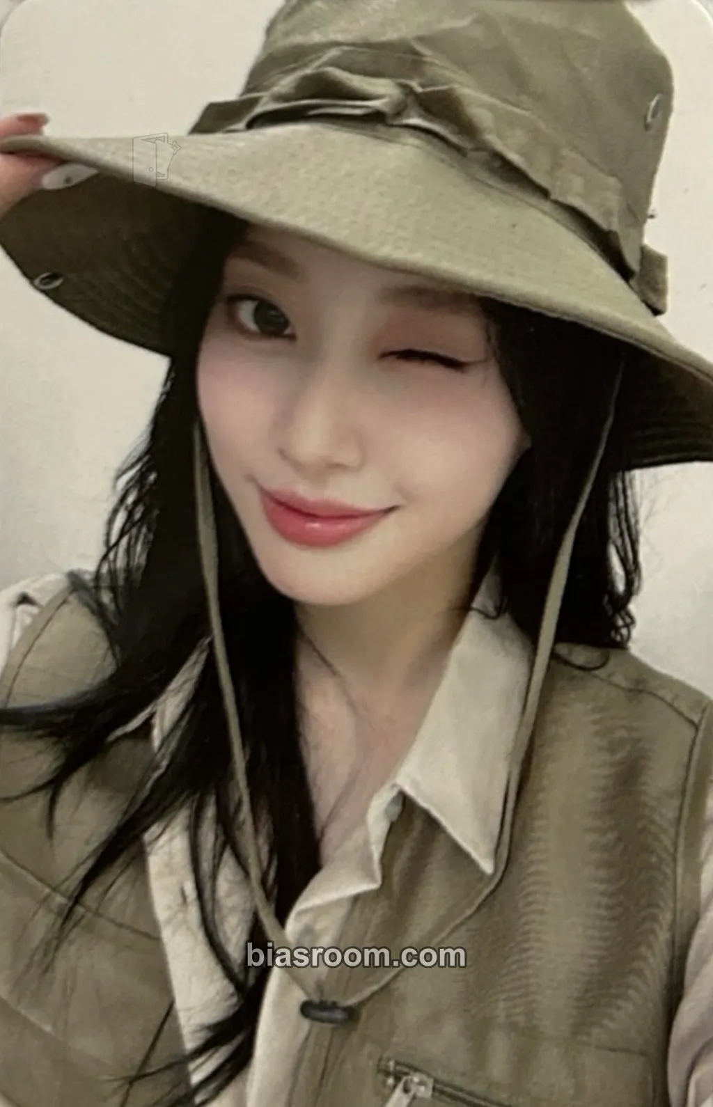 Zoa Bliss Photocard - Weeekly - Weeekly K-pop photocard