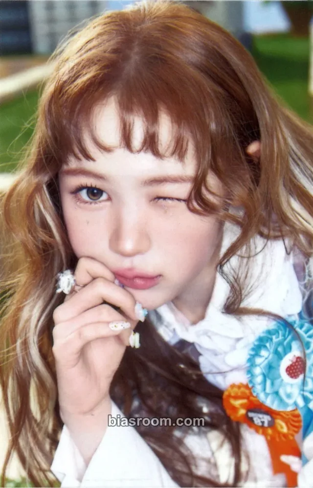 Hearts2Hearts - Ye-on - RUDE! Album qq music starlight concept photocard fragment