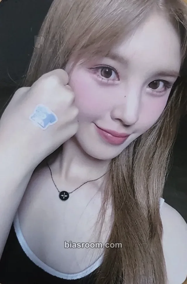 Weeekly - Jaehee - Bliss Album broadcast mini fan-meeting