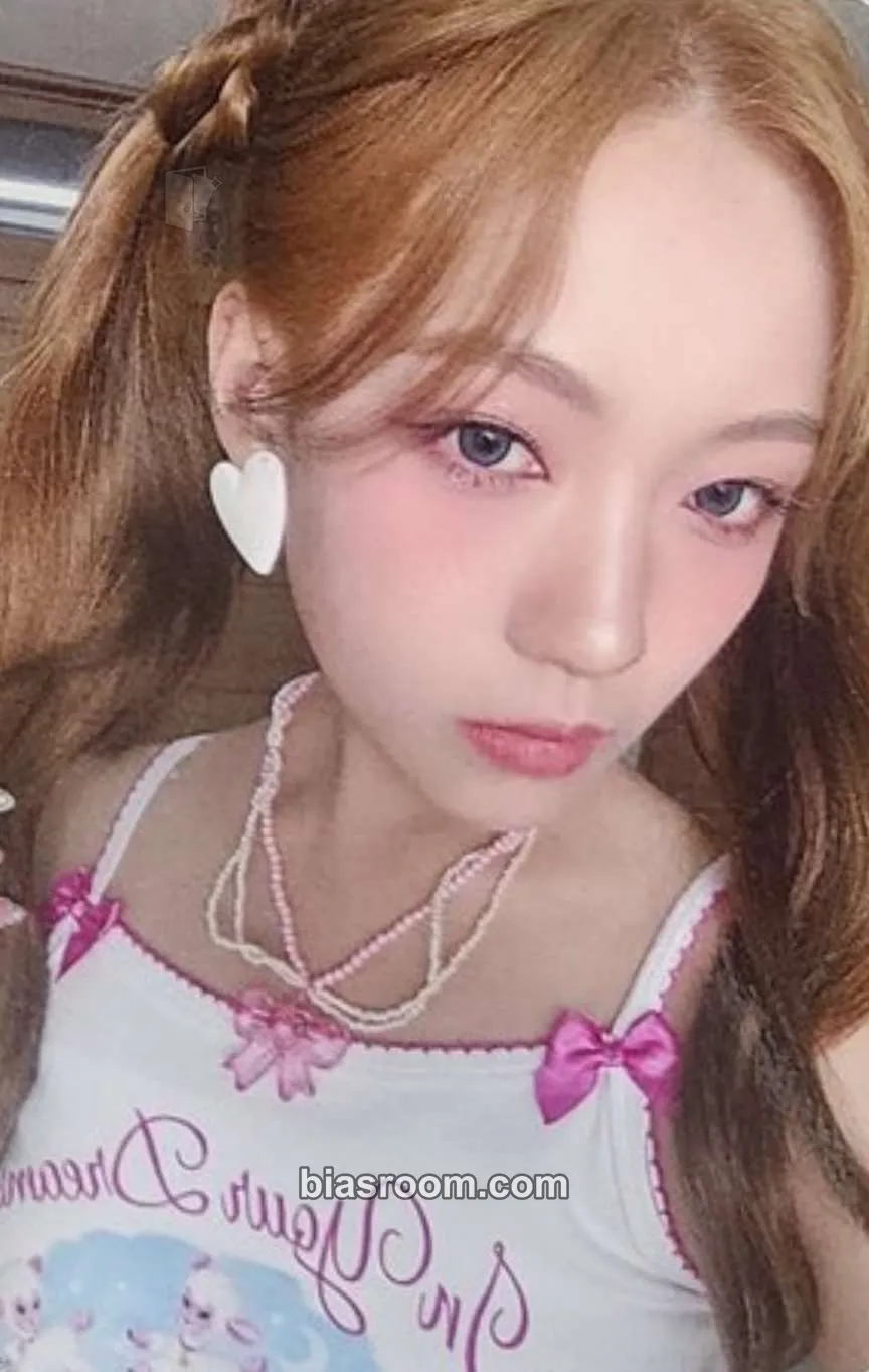 Sohee Boom Photocard - Rocket Punch - Rocket Punch K-pop photocard