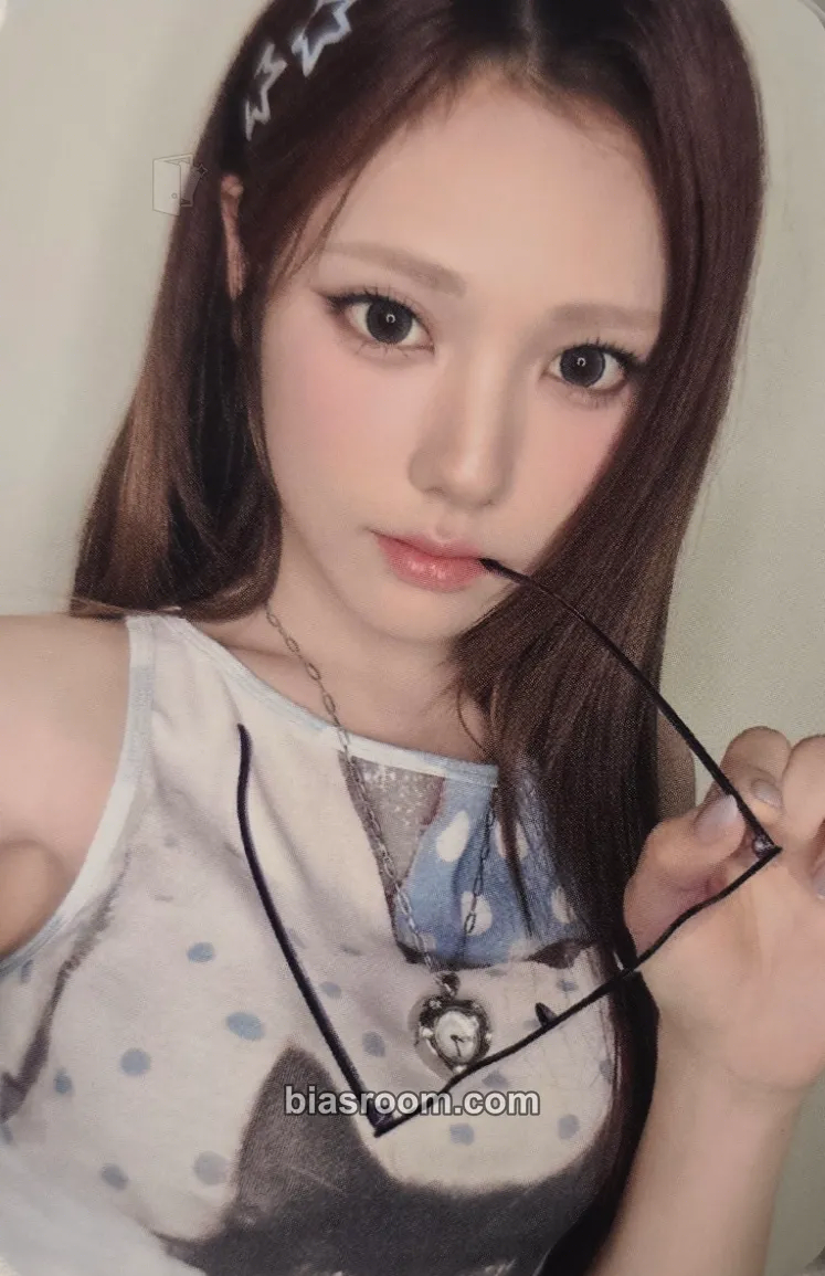 Yeeum Odd Youth 1st Fanmeeting【THAT’S ODD YOUTH】 Photocard - ODD YOUTH - ODD YOUTH K-pop photocard