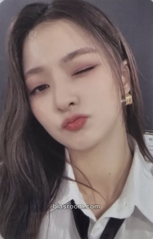 Nagyung Unlock My World Photocard - fromis_9 - fromis_9 K-pop photocard