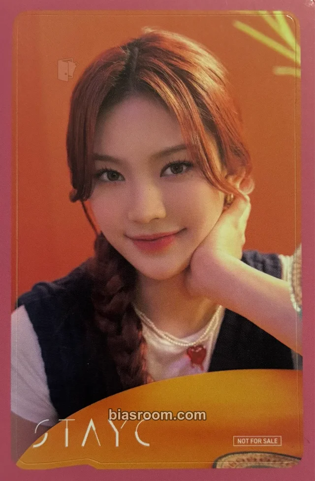 STAYC - Isa - Teddy Bear (Japanese Ver.) Album sticker pop-up