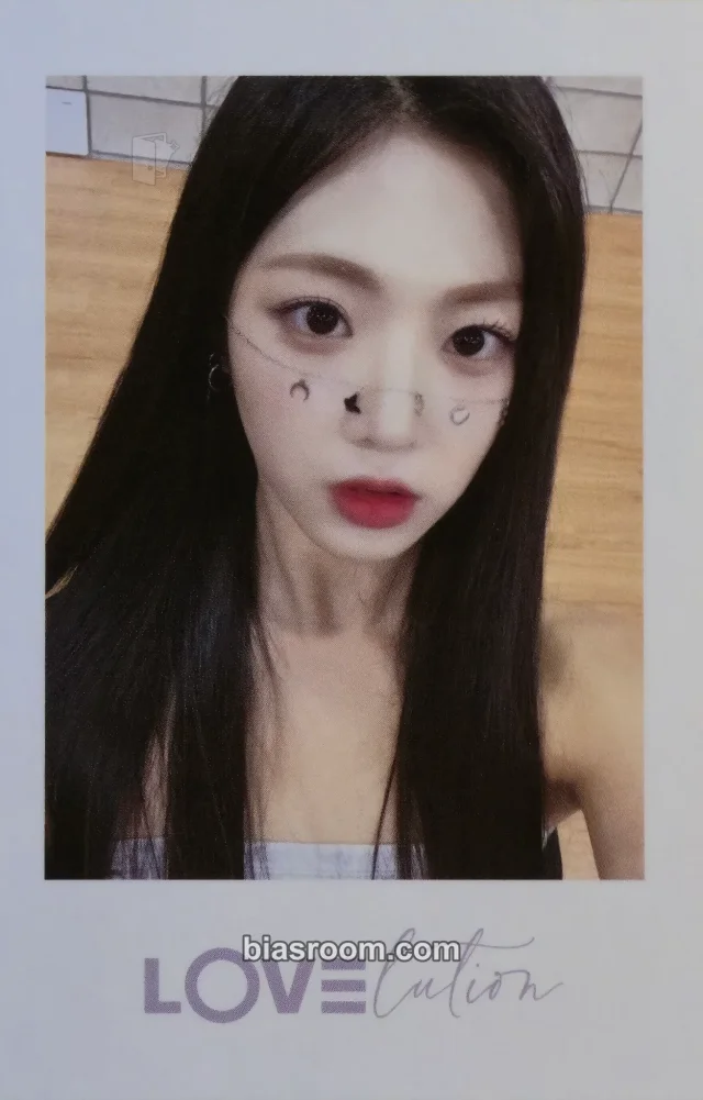 tripleS - Nien - Muhan Album makestar fansign polaroid