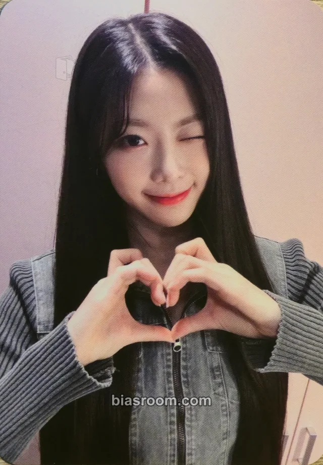 tripleS - Nien - Muhan Album mymusictaste (mmt) fansign