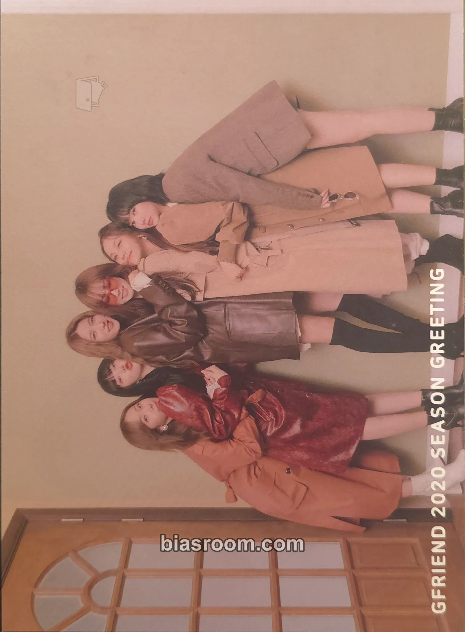 2020 Season’s Greetings “Trip Together Memory” Photocard - GFRIEND - GFRIEND K-pop photocard