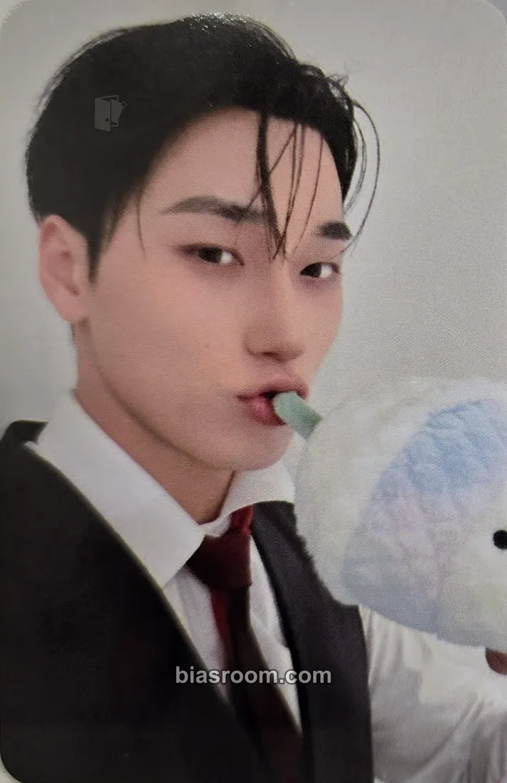San GOLDEN HOUR : Part.5 Photocard - ATEEZ - ATEEZ K-pop photocard