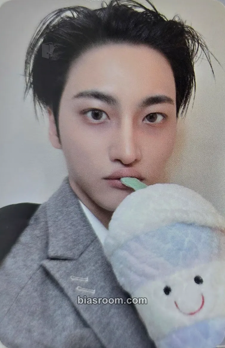 Seonghwa GOLDEN HOUR : Part.5 Photocard - ATEEZ - ATEEZ K-pop photocard