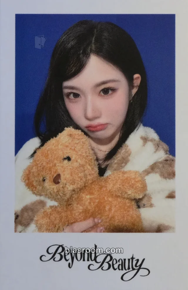 tripleS - Xinyu - Beyond Beauty Album hellolive fansign polaroid