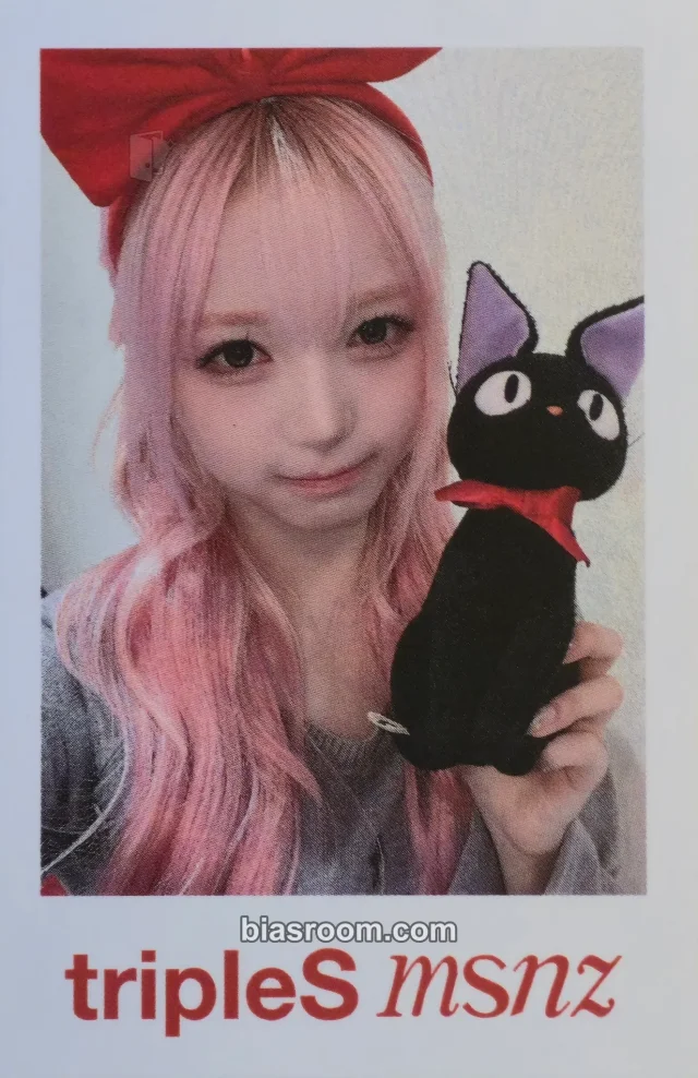 tripleS - Chaewon - Beyond Beauty Album everline video call (fancall) polaroid