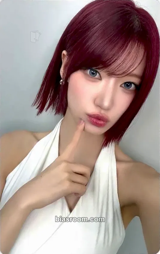 Siyoon The Collective Soul and Unconscious: Chapter Two Photocard - Billlie - Billlie K-pop photocard