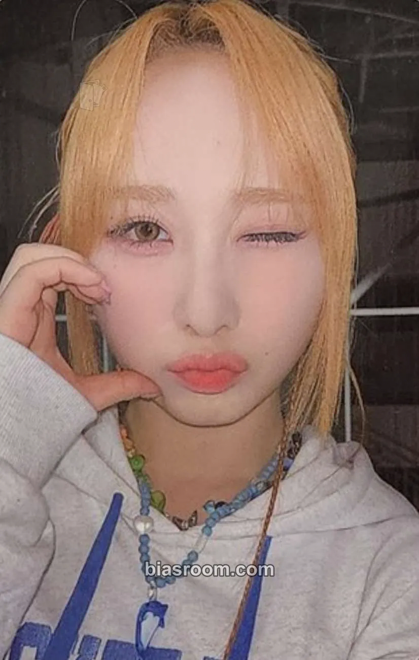 Juri Boom Photocard - Rocket Punch - Rocket Punch K-pop photocard