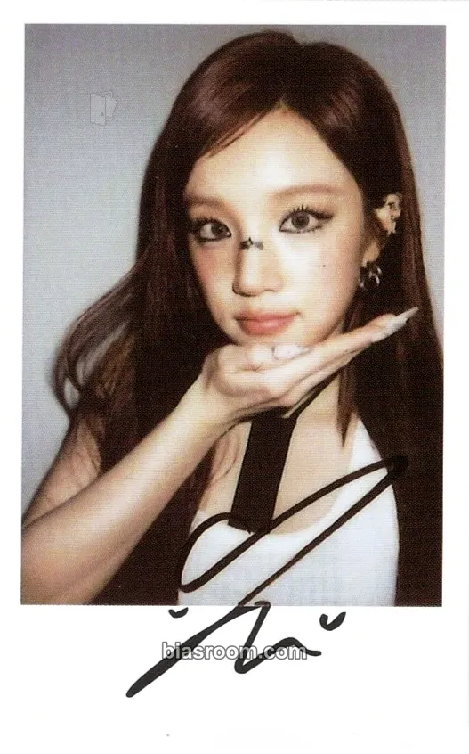 Yuqi We made Photocard - i-dle - i-dle K-pop photocard