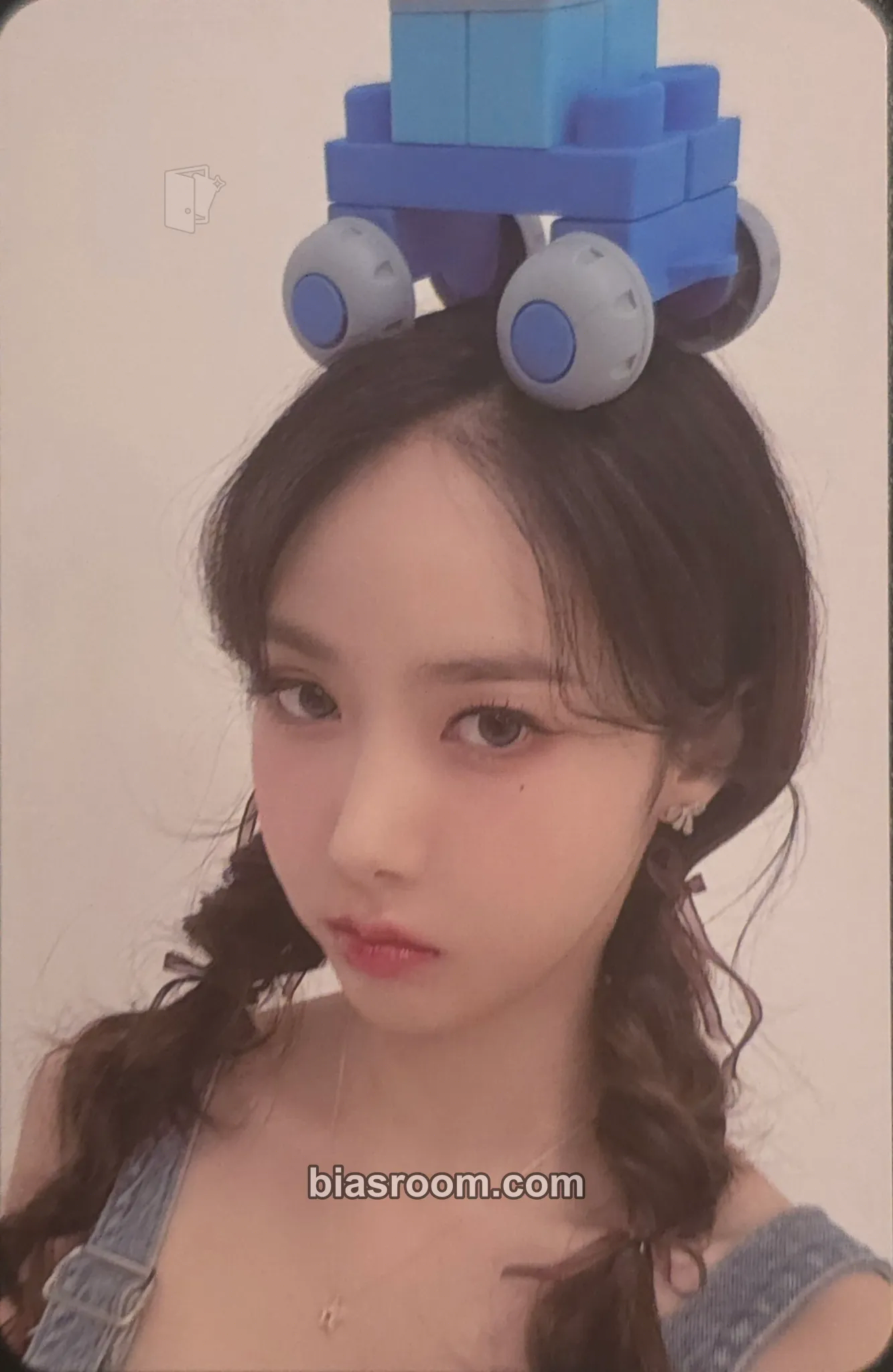 SinB My Hobby Is 2024 Season's Greetings Photocard - VIVIZ - VIVIZ K-pop photocard
