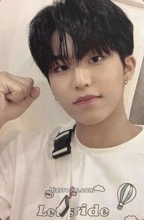 Park Jeongwoo THE SECOND STEP : CHAPTER ONE Photocard - TREASURE - TREASURE K-pop photocard
