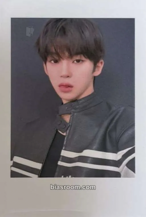 Kim Dohun yesweare Photocard - idntt - idntt K-pop photocard