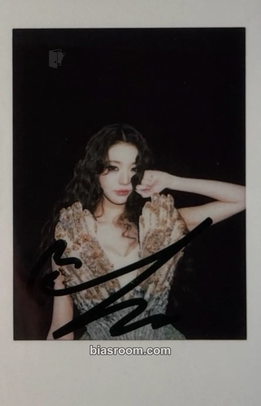 Wonyoung Photocards (IVE) | Bias Room