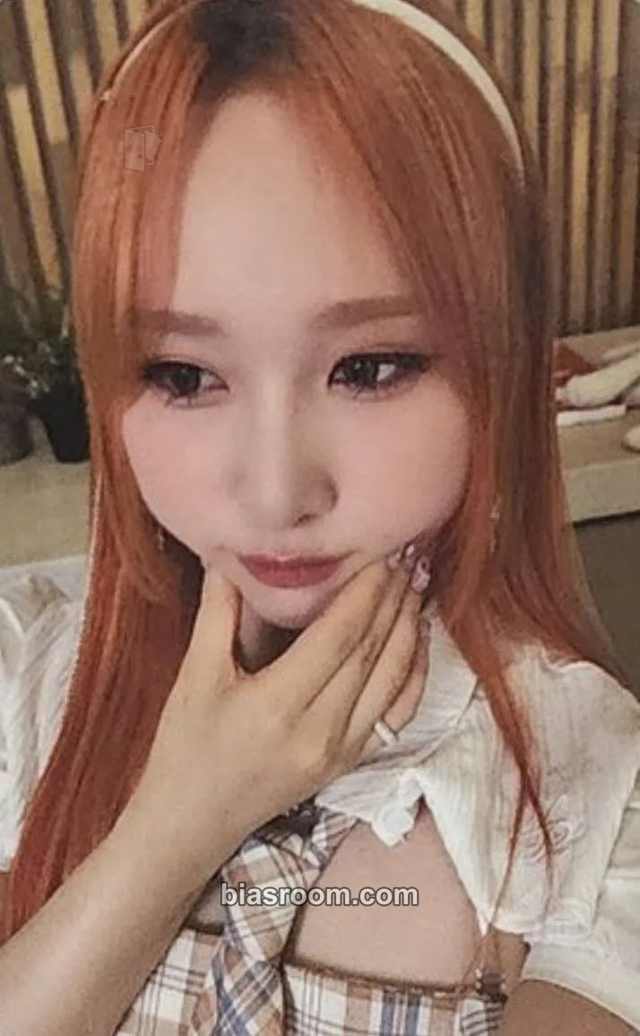 Juri Boom Photocard - Rocket Punch - Rocket Punch K-pop photocard