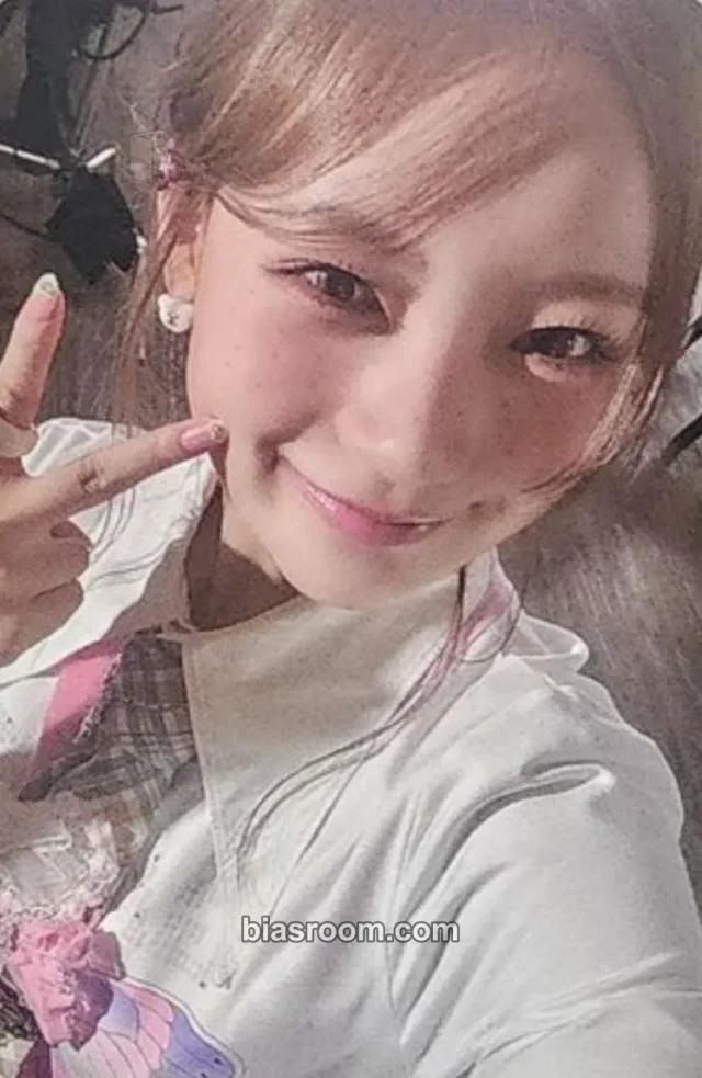 Rocket Punch - Sohee - Boom Album everline video call (fancall) round 1 fansign
