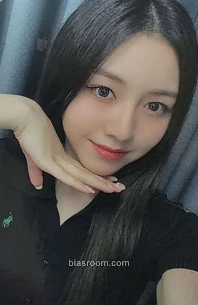 Rocket Punch - Dahyun - Boom Album mihwadang fansign round 2