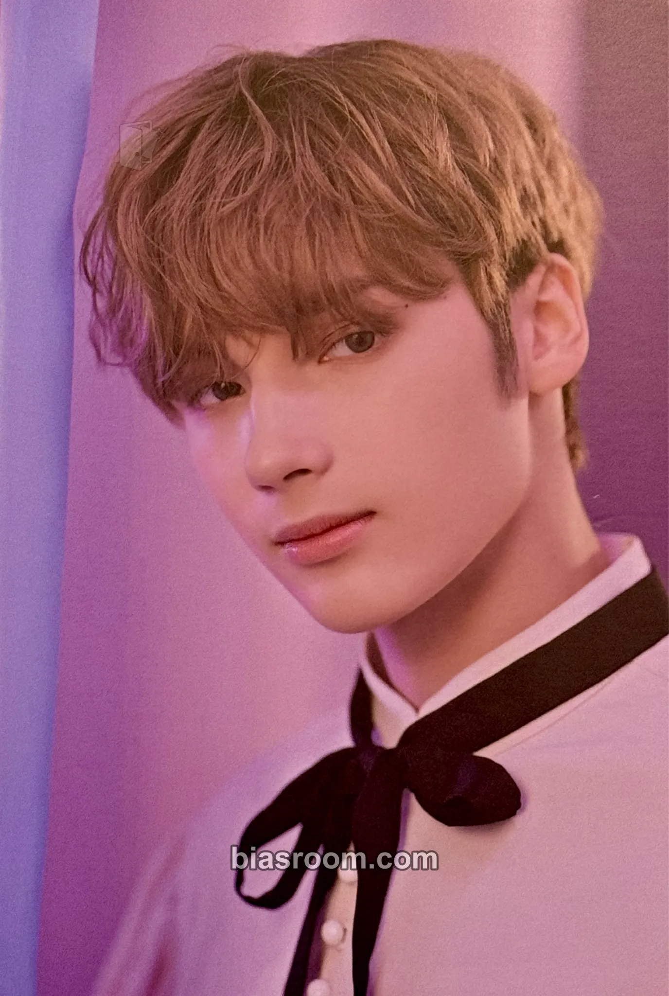 Huening Kai Act: Boy Photocard - TOMORROW X TOGETHER - TOMORROW X TOGETHER K-pop photocard