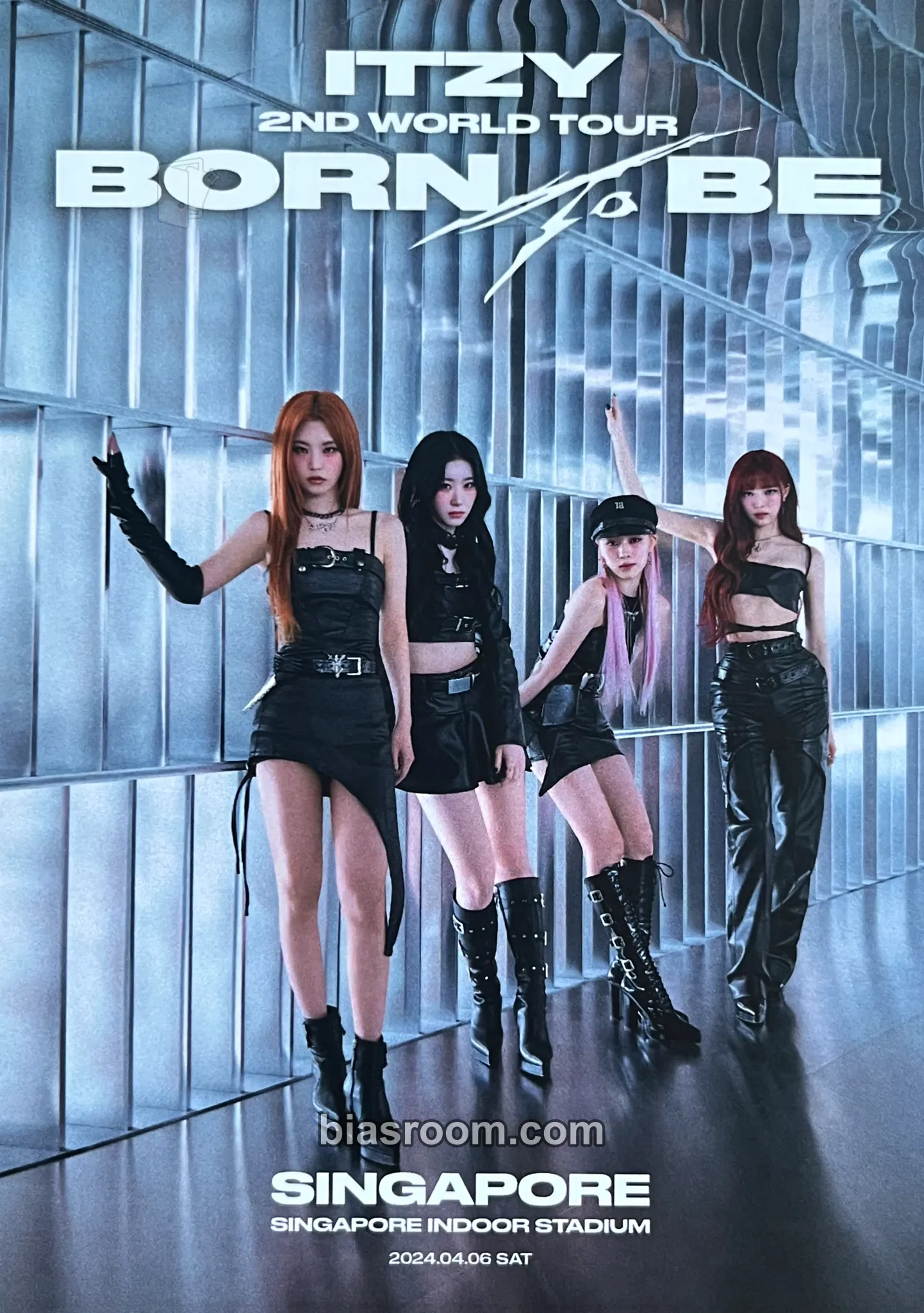 ITZY 2nd World Tour 'Born To Be' Photocard - ITZY - ITZY K-pop photocard