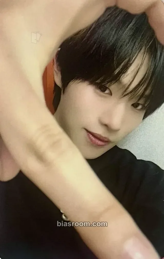 POW - Jungbin - Being Tender Album jjmuze (jj muze) video call (fancall)
