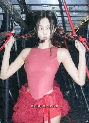 Jennie BORN PINK WORLD TOUR MD Photocard - BLACKPINK - BLACKPINK K-pop photocard