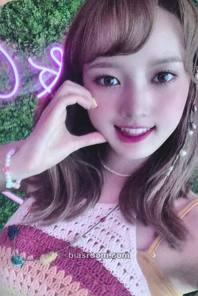 Weki Meki - Yoojung - WEEK END LOL Album broadcast
