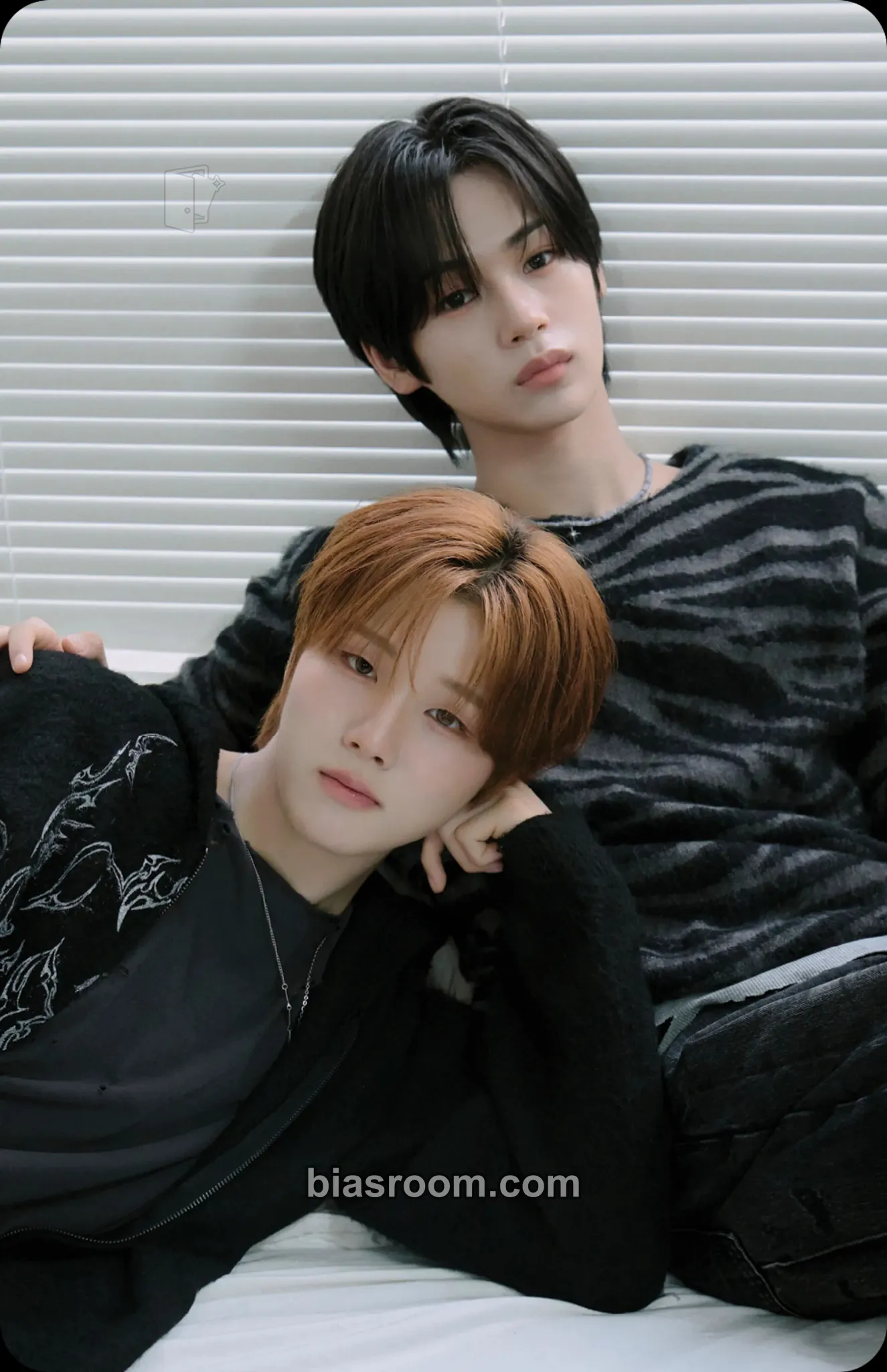 itsnotover Photocard - idntt - idntt K-pop photocard