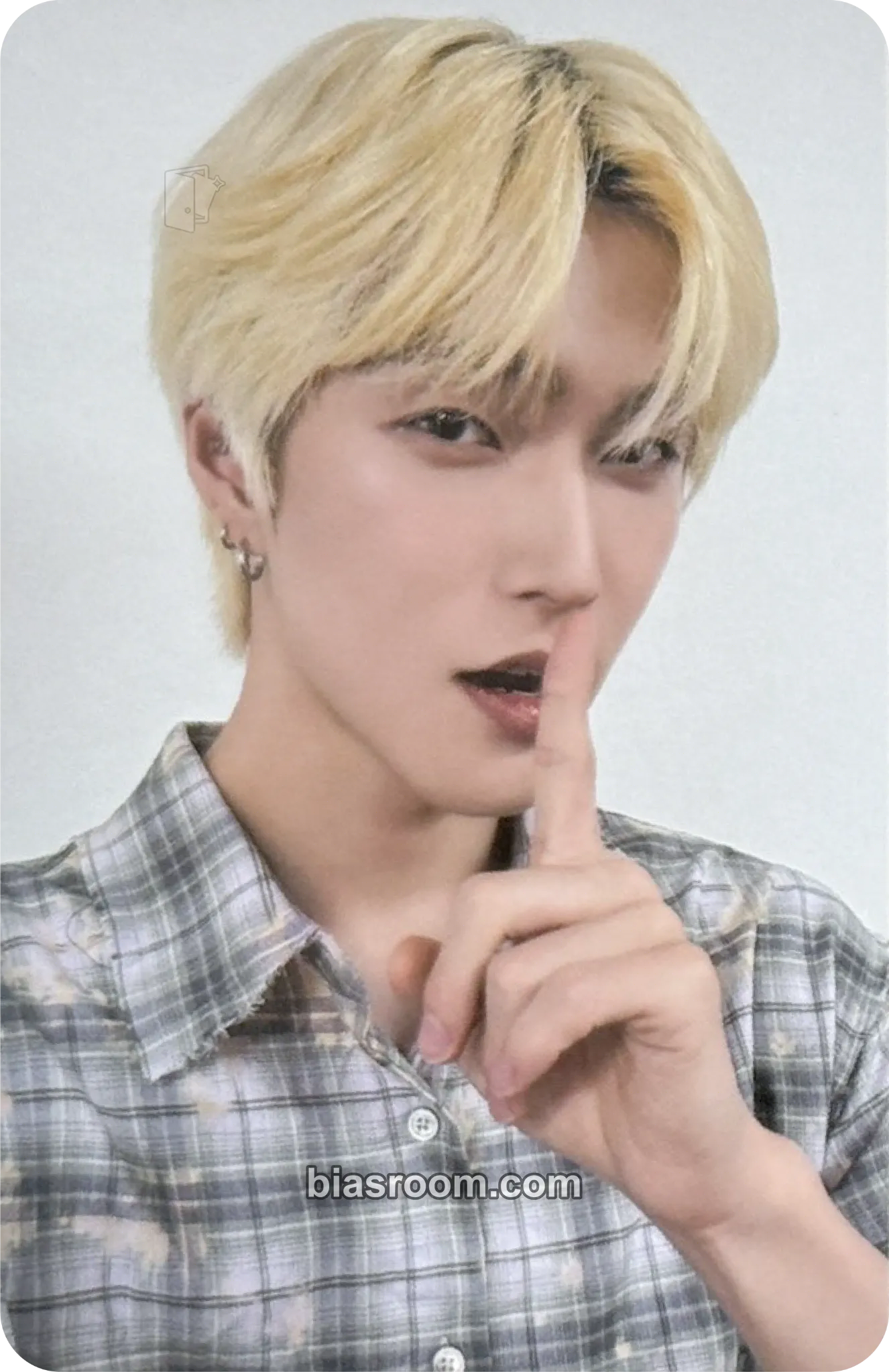 XngHan (ex. Seunghan) Glow Photocard - XngHan&Xoul - XngHan&Xoul K-pop photocard