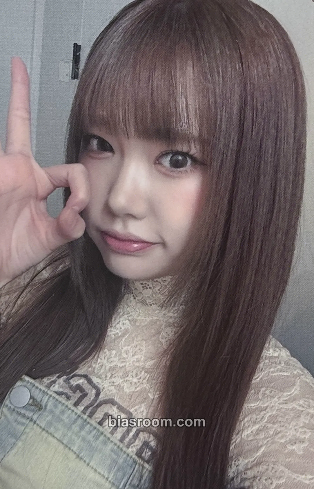 Chaei Heart Byte : LEGACY Photocard - HEART OF WOMAN - HEART OF WOMAN K-pop photocard