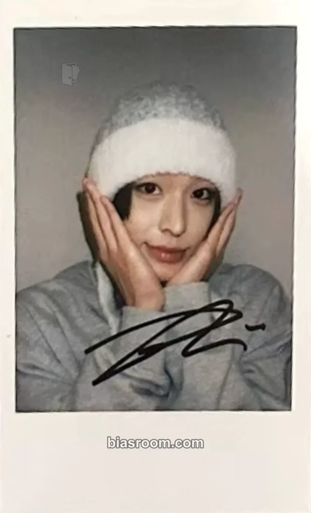 NCT WISH - Riku - COLOR Album popmerch round 3 video call (fancall) polaroid printed signature