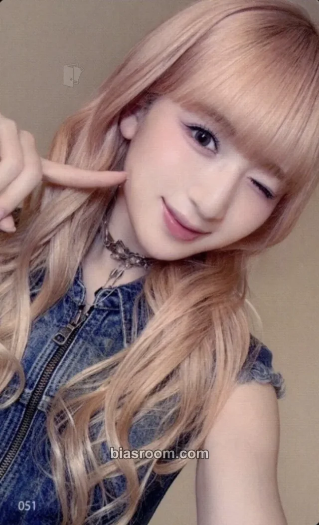 ME:I - Suzu - 2025 1ST ARENA LIVE TOUR <THIS IS ME:I> Event trading card