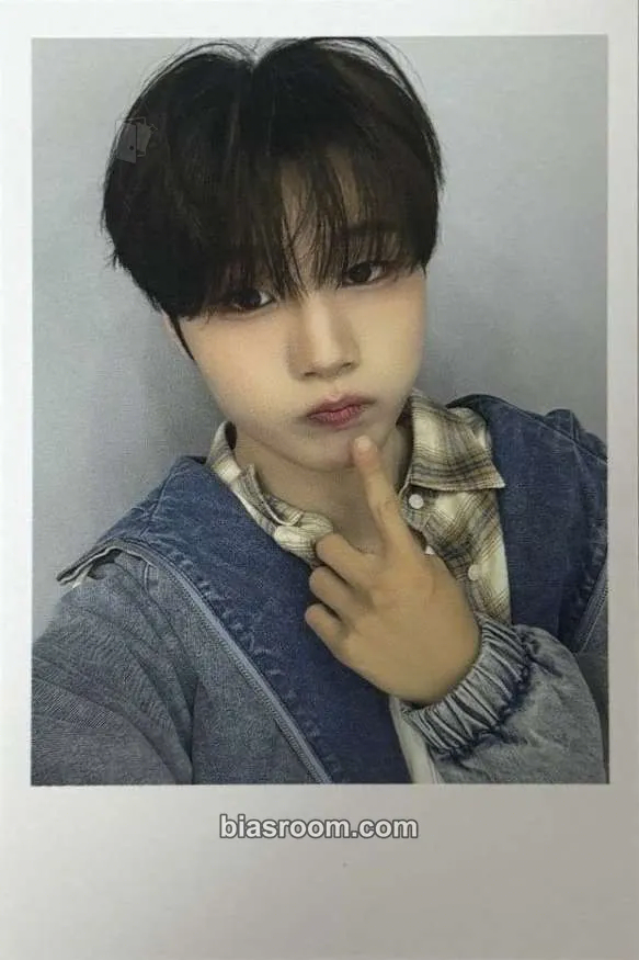 Lee HwanHee yesweare Photocard - idntt - idntt K-pop photocard