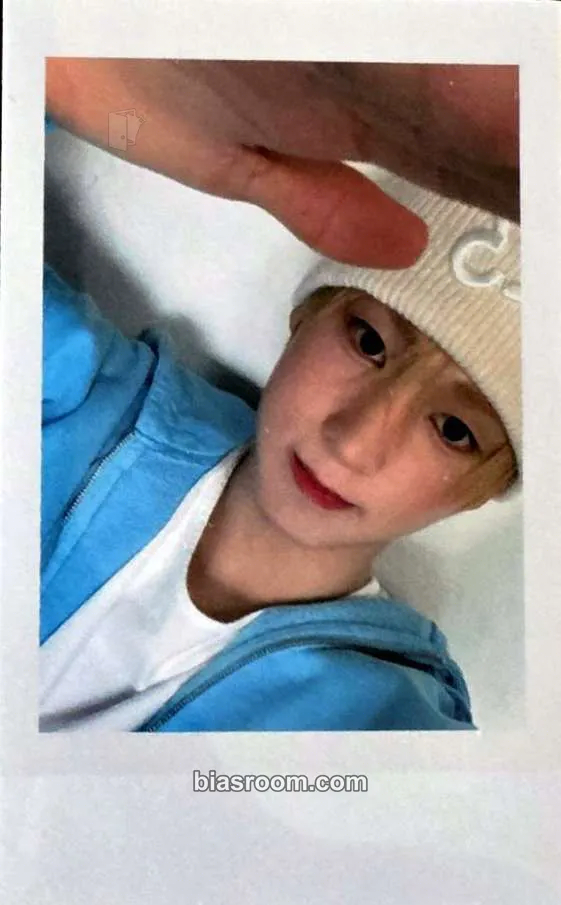 Lee KyuHyuk itsnotover Photocard - idntt - idntt K-pop photocard