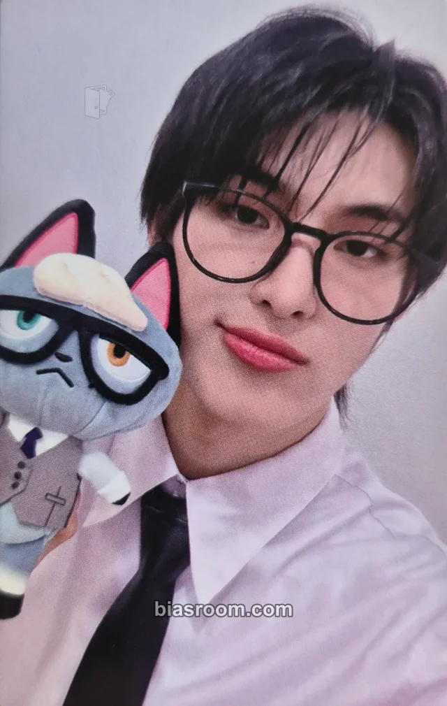 82Major - Yechan - FEELM Album video call (fancall) jump up DIY event round 2
