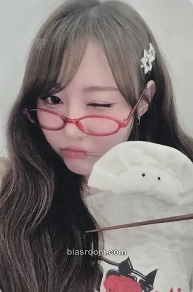 Kiiras - Kurumi - Kill Ma Bo$$ Album video call (fancall) b.stage+ round 1