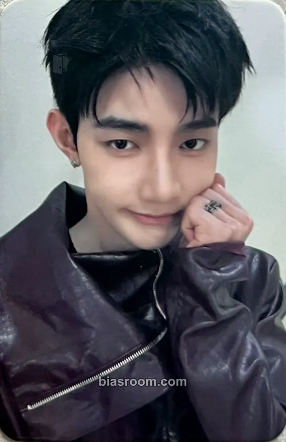Hao Sequence 01: Curiosity Photocard - AND2BLE - AND2BLE K-pop photocard